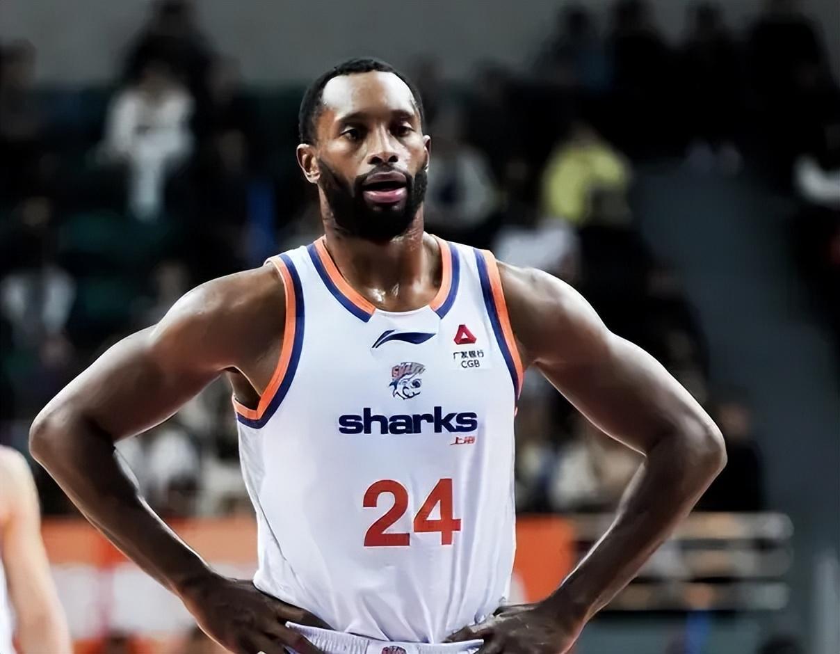 世界杯官网入口-上海110-80战胜福建 球员评价:弗格满分,洛夫顿良好,10人及格