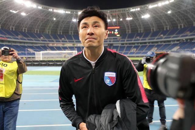 世界杯官方平台-李玮锋：现在的申花缺少气质 中卫无人再超越我