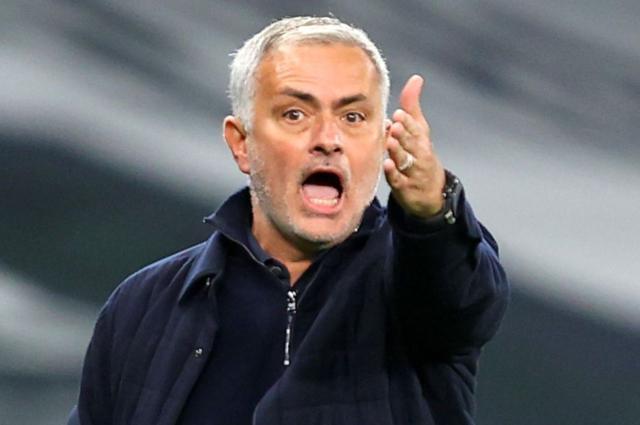 直面“倒穆”为鸟粉奋斗终身?狂人嘴遁搬出NASA